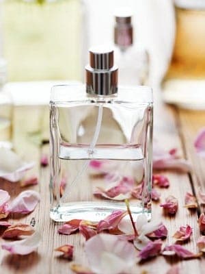Essence aux pétales